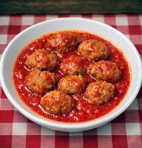 albondigas-en-salsa-de-tomate-en-mambo