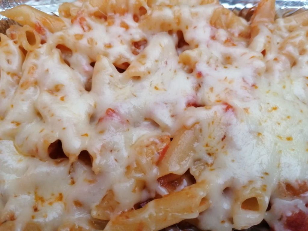 macarrones con tomate y atun en mambo