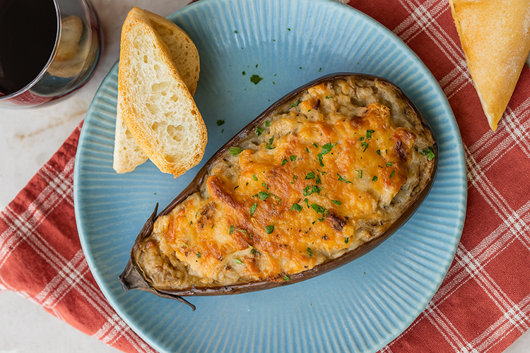 Berenjenas rellenas de atún en Mambo