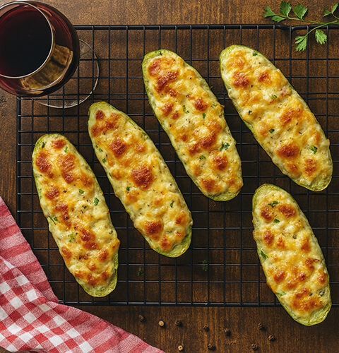 Paninis de calabacín rellenos de jamón y queso en Mambo