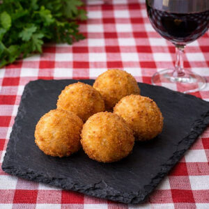 Croquetas de cecina y queso de cabra en Mambo