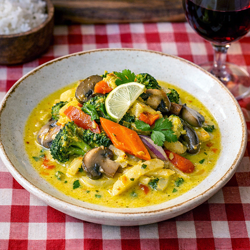 Sopa de verduras al curry en Mambo