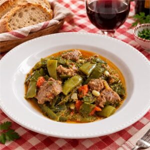 Carrilleras Guisadas con Verduras en Mambo